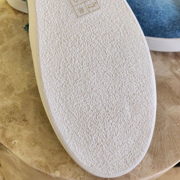 Kate Spade Blue Denim Ruffle Sneakers 9M NWOB Size US 9 - Picture 5 of 13